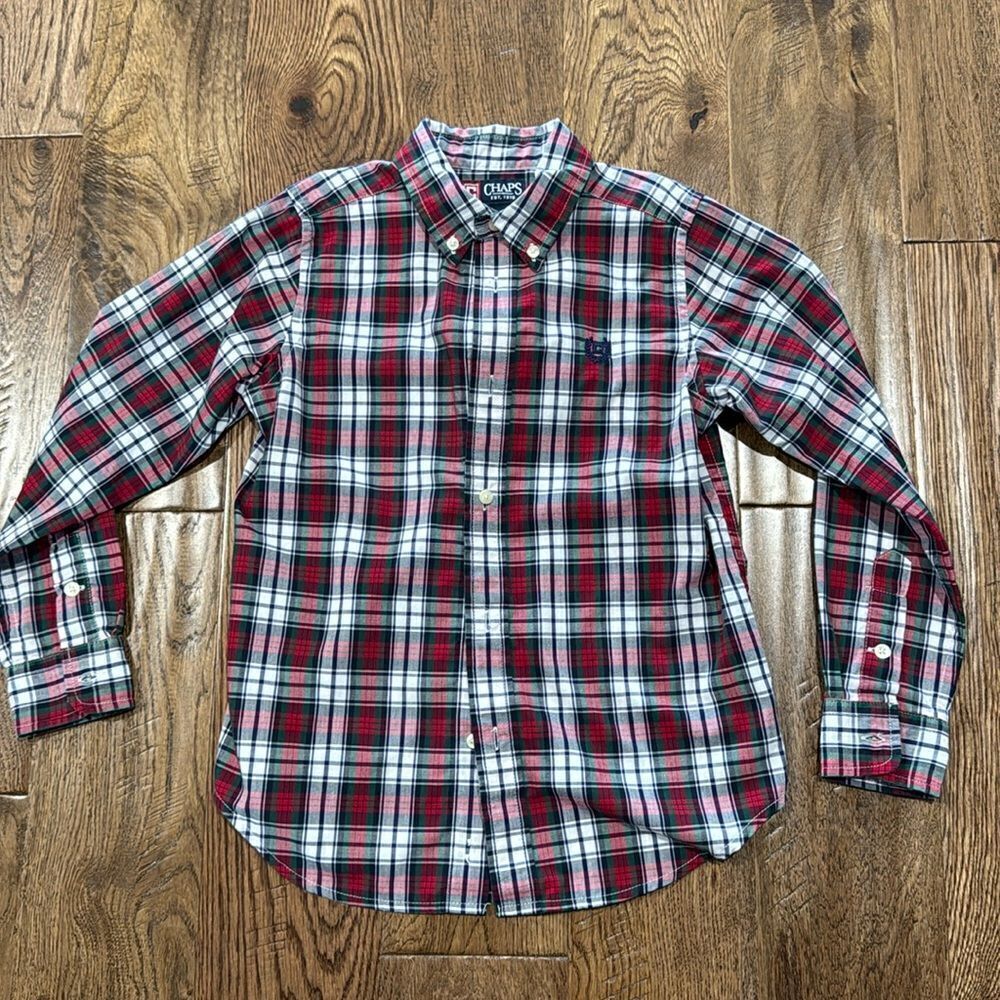 Boys Chaps button down. Red/navy/green Sz 7